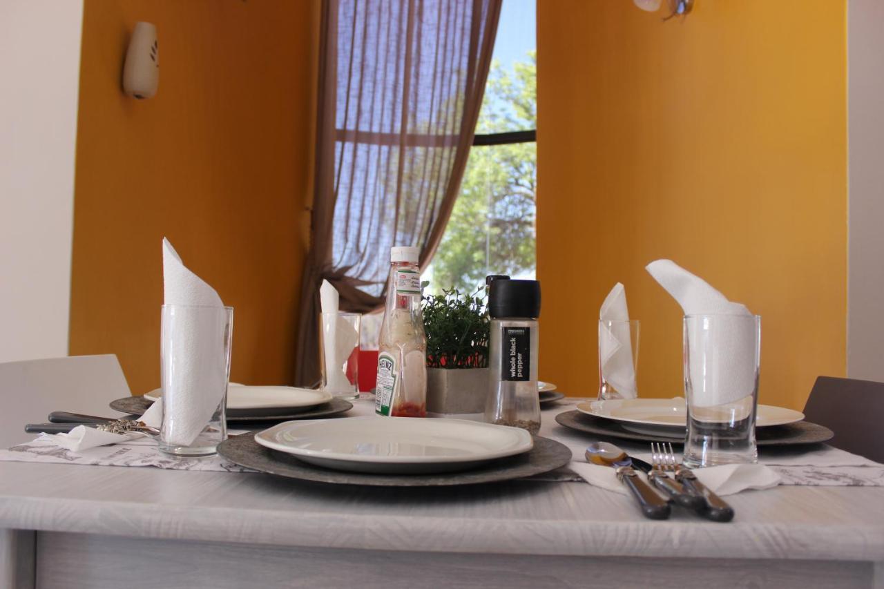 On Hill Lodge Блоемфонтейн Екстериор снимка