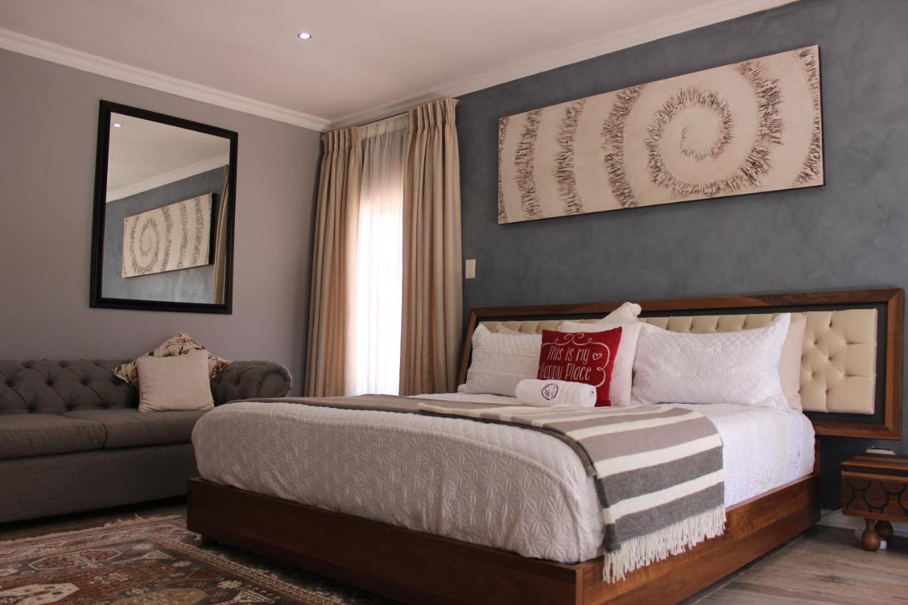 On Hill Lodge Блоемфонтейн Екстериор снимка