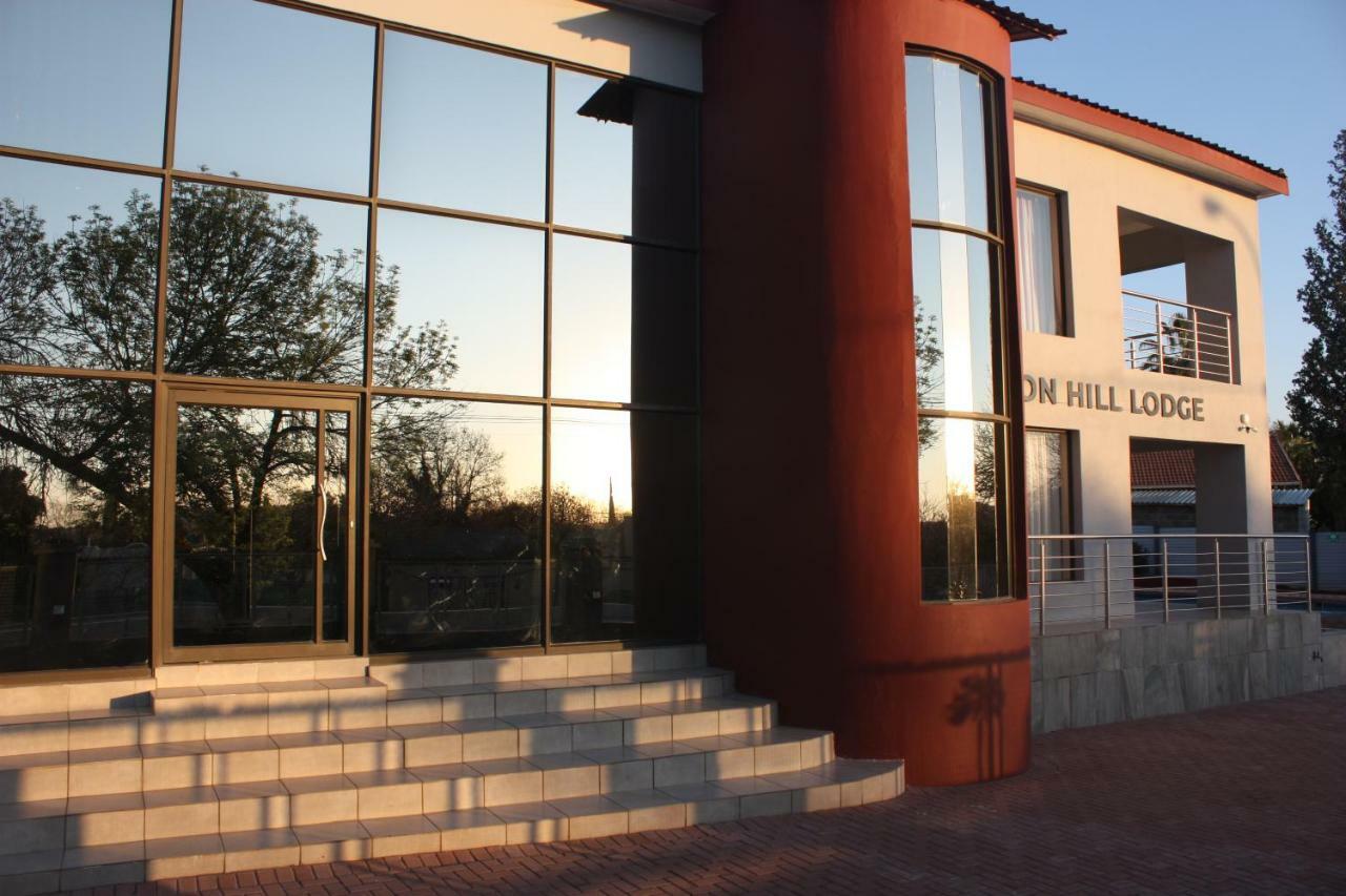 On Hill Lodge Блоемфонтейн Екстериор снимка