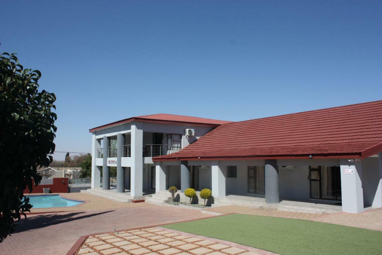On Hill Lodge Блоемфонтейн Екстериор снимка